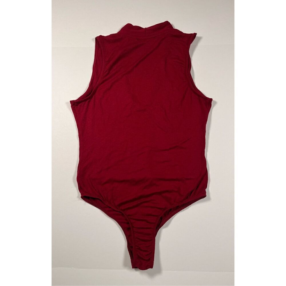 Lush Maroon One Piece Mock Neck Low Cut Sleeveless One Piece Bodysuit Size Small - Picture 3 of 7